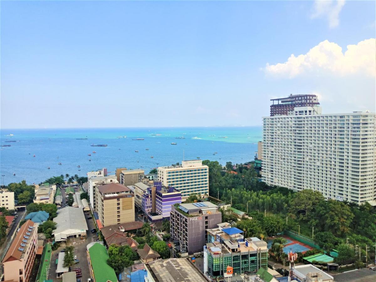 Llx Apartments At The Base Condo Паттайя Экстерьер фото